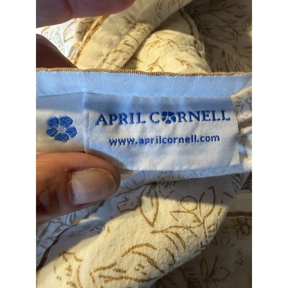 APRIL CORNELL TABLECLOTH POINSETTIA WHITE GOLD 60 X 80 100% COTTON